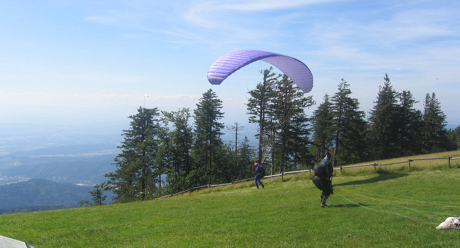 Paragliders on Kandel Mountain