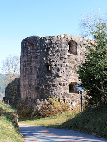 Castle ruin Hohenschramberg